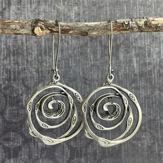 Liora™ | Vintage Maze Silver Earrings