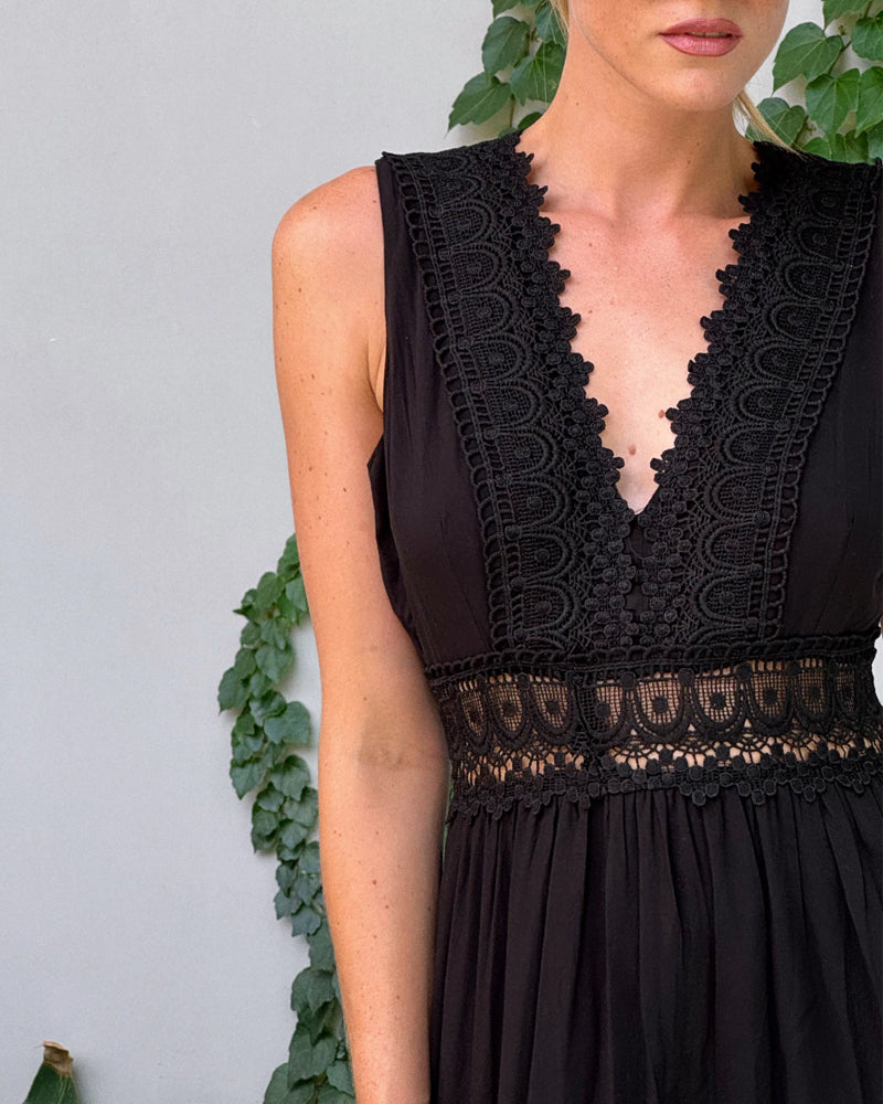 Stella | Romantic Lace Trim Midi Dress