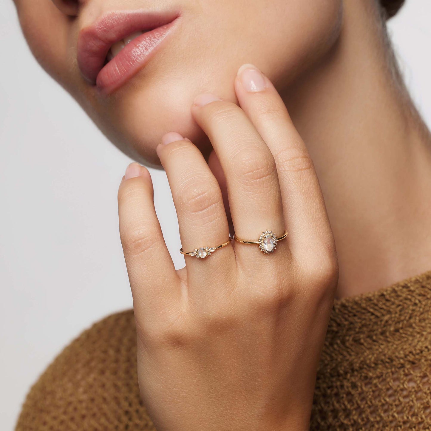 Muse™ | Gold Moonstone Ring