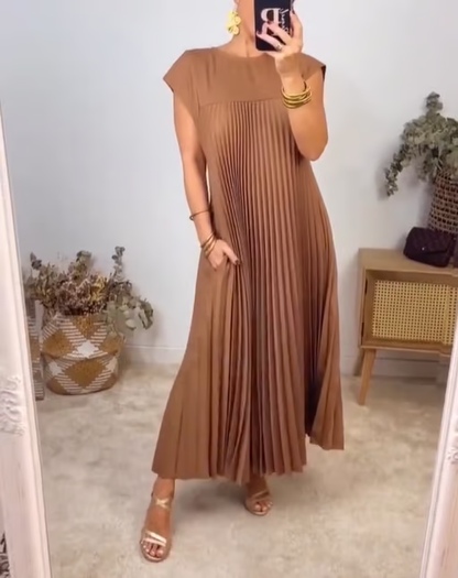 Linda | Stylish Flowing Pleated  Dress