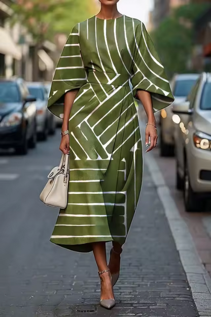 Heather | Graphic Swirl Midi Dress
