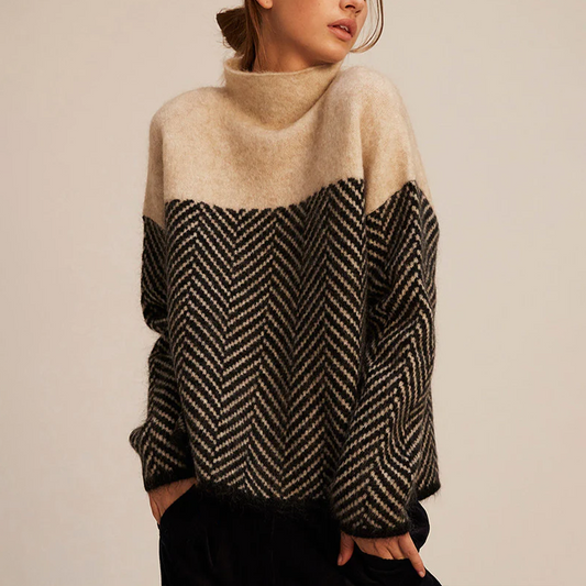 Kiki™ - Cashmere Turtleneck