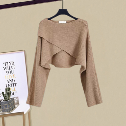 Elle™ | Timeless two-piece set with details